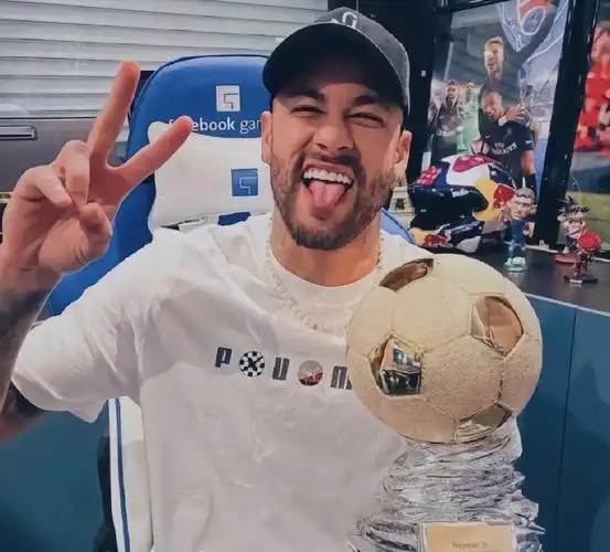 引人瞩目 引人瞩目